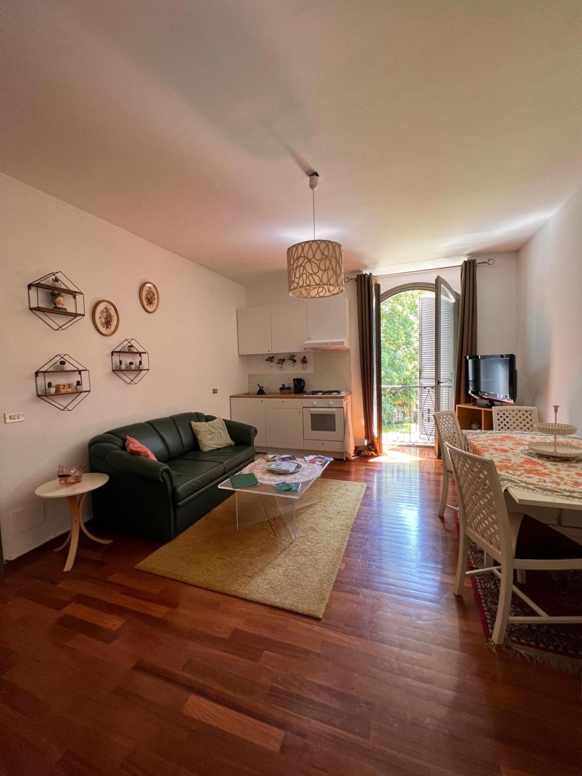 Appartamento In Villa Storica Oleggio Castello Εξωτερικό φωτογραφία